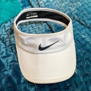 Nike Visor
